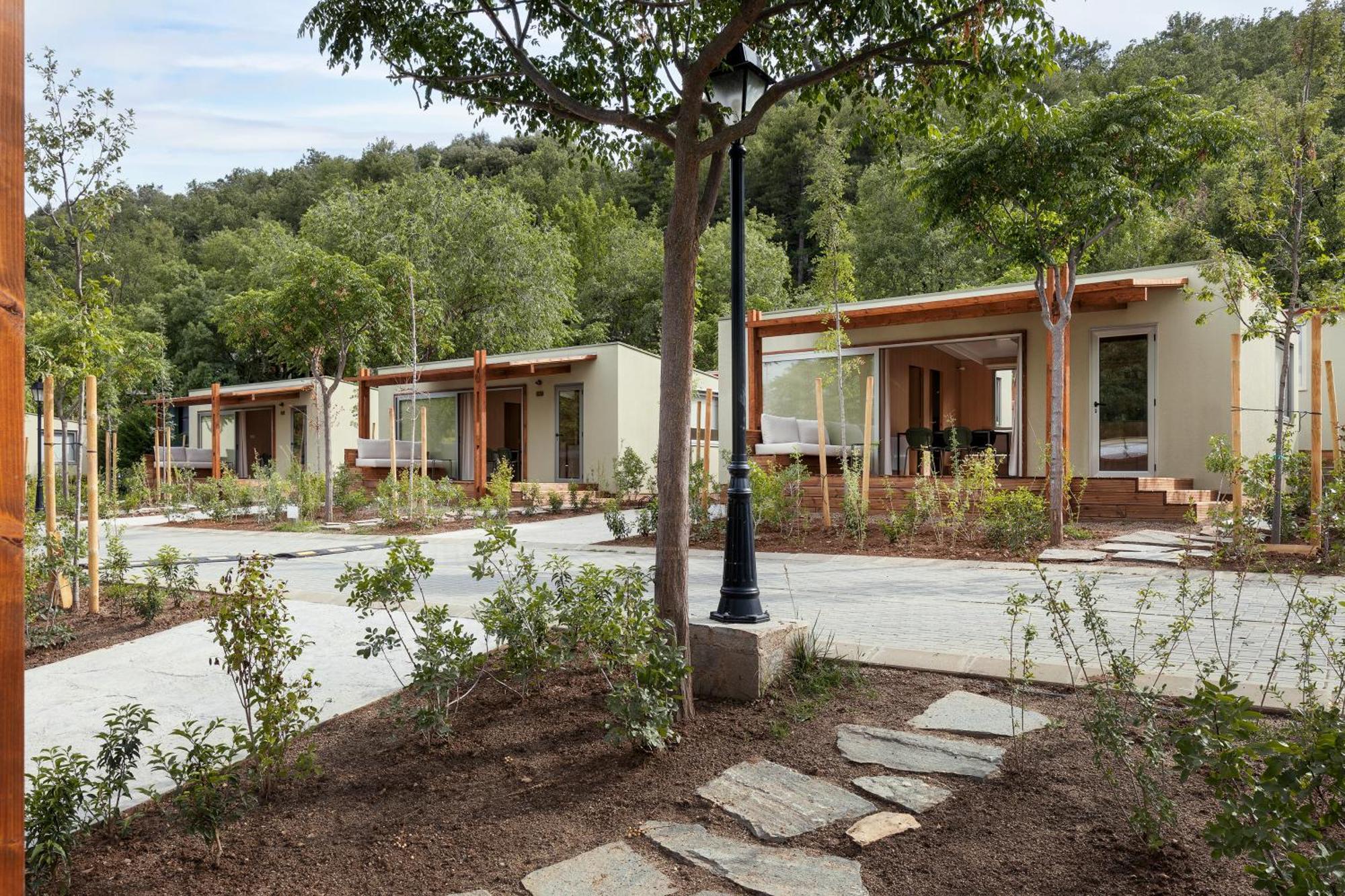 Wecamp Pirineos Hotel Boltana Exterior photo